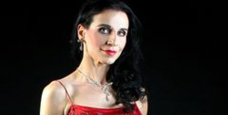 SOPRANO CHRİSTİNE WOLFF VE PİYANİST İBRAHİM YAZICI GÜMÜŞLÜK'TE KONSER VERECEK