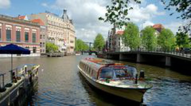 'HEY TAKSİ' KUZEYİN VENEDK'İ AMSTERDAM'DA