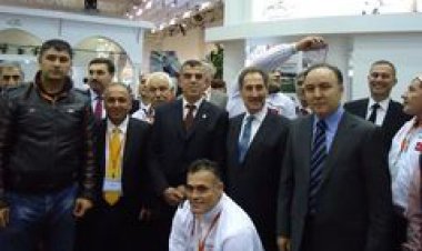 BAKAN GÜNAY, 2011 MITT MOSKOVA FUARI&amp;#8217;NIN AÇILIŞINA KATILDI