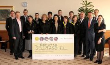 HILTON WORLDWIDE GENEL MÜDÜRLERİ GENÇLERE YARDIM İÇİN BOĞAZDA YÜRÜDÜ