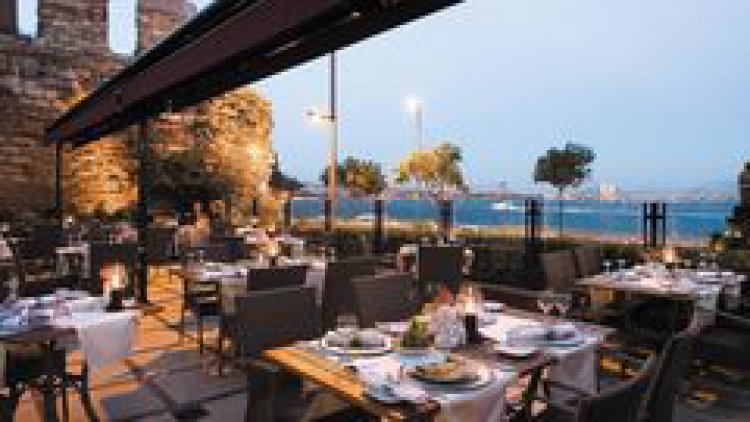 BW CİTADEL HOTEL'DE, DENİZE NAZIR RAMAZAN KEYFİ