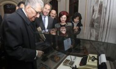 KÜLTÜR VE TURİZM BAKANLIĞI'NDAN İSTANBUL'A ''MÜZE KÜTÜPHANE''