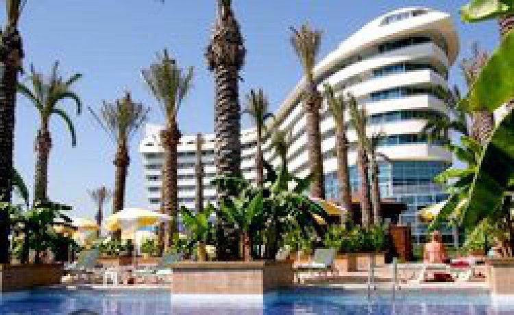 CONCORDE DE LUXE RESORT'A BİR ÖDÜL DAHA