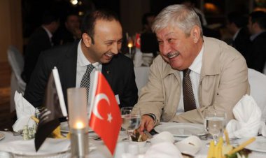 AKAYDIN,''ANTALYA BÜYÜKŞEHİR BELEDİYESİ'NİN 11 MİLYON TURİST AĞIRLAYAN BİR KENTE YAKIŞMAYAN BİR BÜTÇESİ VAR''