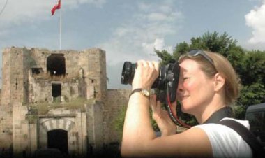 TURİST SAYILARI ARTARAK DEVAM EDİYOR