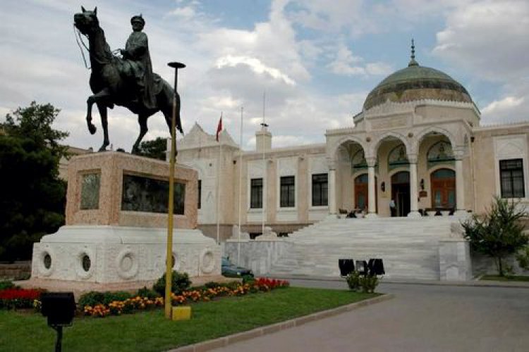 ANKARA MÜZELERİNDE İNTERAKTİF UYGULAMALAR