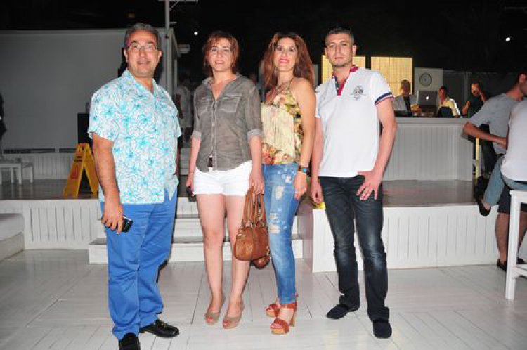 SUNİS HOTEL SU BEACH YAZA MERHABA PARTİSİ