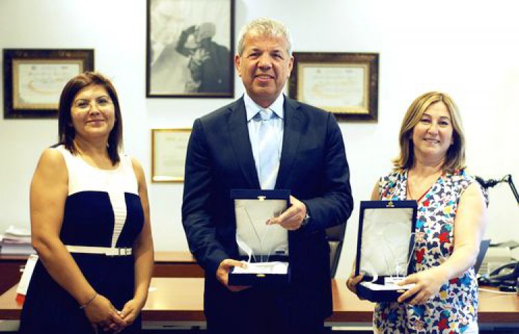 VOYAGER DERGİSİNDEN ÇİFTE ÖDÜL