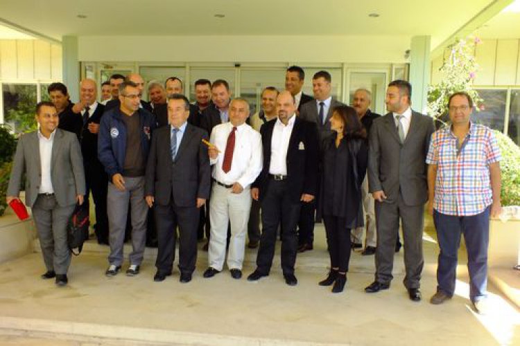 KEMER ESNAFLARI SORUNLARINA ÇARE BULAMAZ İSE ROTAYI AMERİKAYA ÇEVİRECEK