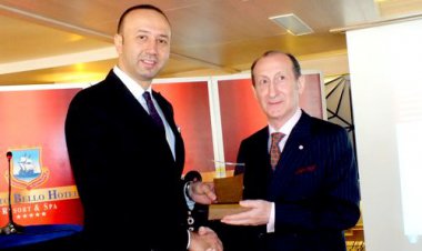 STRATEJİ UZMANI DAVİD P.MİCHAELS YÖRSİADIN KONUĞU OLDU