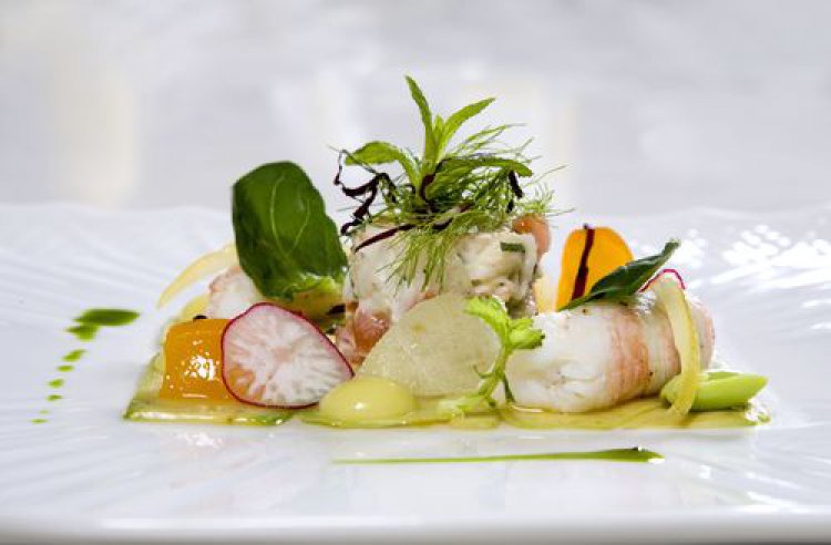 PERA PALACE HOTEL JUMEİRAHDAN İŞ TERAPİSİ:BUSİNESS LUNCH MENÜSÜ