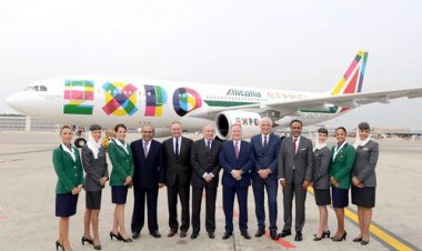 EXPO MILANO 2015 İÇİN ÖZEL OLARAK BOYANAN İKİ UÇAK