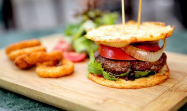 LOUIS KARAKÖY' DE YEPYENİ LEZZETLER