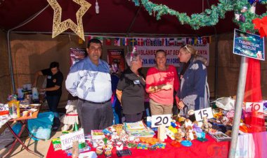 BU YIL 5İNCİSİ KURULAN ALANYA NOEL PAZARINA YAKLAŞIK 15 BİN KİŞİ KATILDI