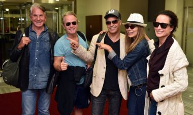 ANTALYAYA YILDIZ YAĞMURU BAŞLADI