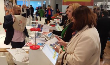 ÇEK CUMHURİYETİNDEKİ TURİZM FUARINDA  MANAVGAT SİDE BÖLGESİNE YOĞUN  İLGİ