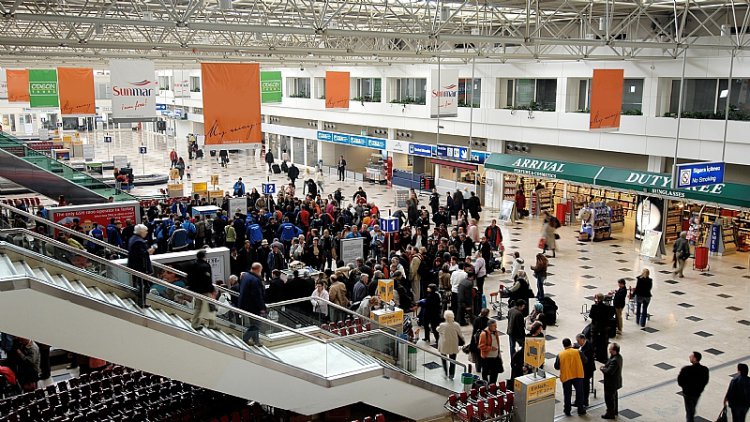 ANTALYA'DA TURİST SAYISI 9 MİLYONA ULAŞTI