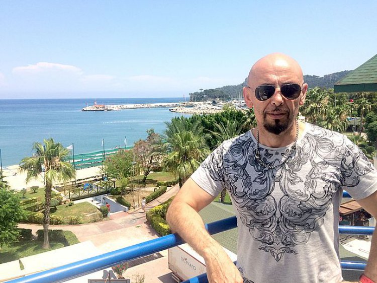 KEMER’DE KÜÇÜK OTELLER PERSONEL LOJMANI OLMUŞ DURUMDA!
