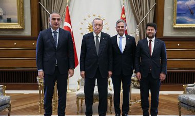 CUMHURBAŞKANI ERDOĞAN TÜRSAB HEYETİNİ KABUL ETTİ