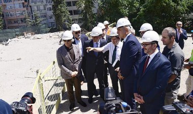 BAKAN ERSOY İSTANBUL AKM PROJESİNİ İNCELEDİ
