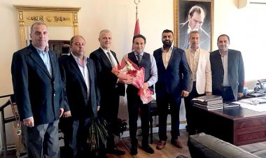 TÜRSAB ÇANAKKALE BALIKESİR YTK^DAN AYVALIK ZİYARETİ