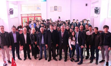 GELECEĞİN TURİZMCİLERİ SEKTÖR TEMSİLCİLERİ İLE BULUŞTU