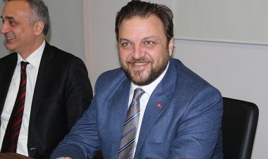 O OTELİN SAHİBİ, BELEDİYE BAŞKAN ADAYI OLDU!