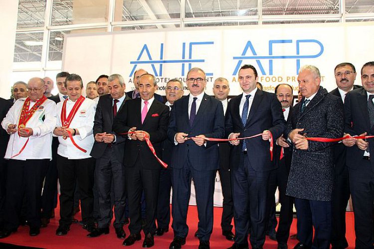 30.HOTEL EQUIPMENT VE 26.FOOD PRODUCT FUARLARI AÇILDI