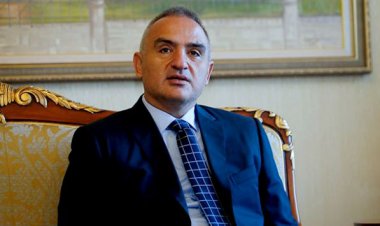 BAKAN ERSOY, SEYEHAT ACENTELERİ TEMSİLCİLERİ İLE BULUŞTU