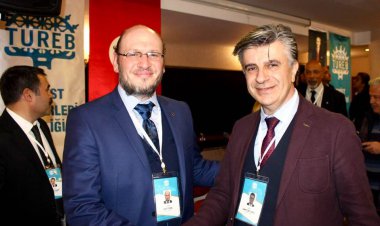 TUREB'İN YENİ BAŞKANI SUAT TURAL OLDU