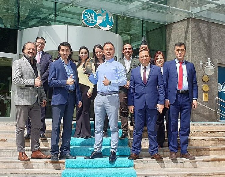 ÇAM OTEL'E YILIN TERMAL OTELİ ÖDÜLÜ...