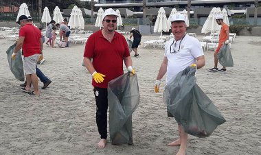 DOĞA İÇİN GÖNÜLLÜ TEMİZLİK YAPTILAR