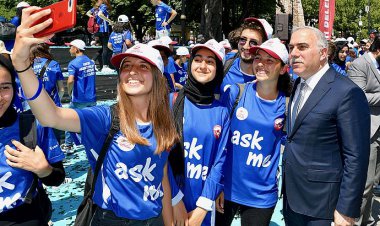 GÖNÜLLÜ TURİZM ELÇİLERİ GÖREVE BAŞLADI