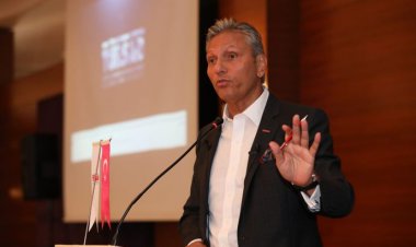 FİRUZ BAĞLIKAYA BURSA'DAKİ ACENTALAR İLE BULUŞTU