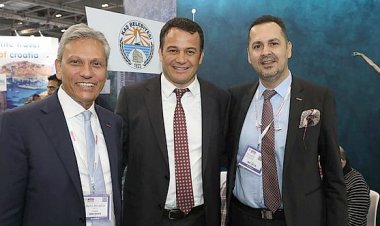 RIZA PERÇİN:İNGİLİZ PAZARI BÖLGEMİZ İÇİN ÖNEM ARZEDİYOR!