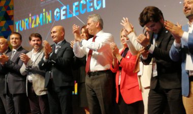 FİRUZ BAĞLIKAYA'DAN 1071 MALAZGİRT ZAFERİ