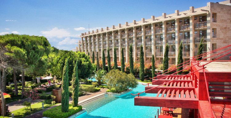 GLORIA SERENITY RESORT TUI'NİN EN İYİ 100 LİSTESİNDE