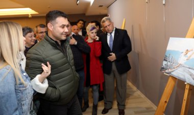 ÖDÜLLÜ FOTOĞRAF YARIŞMASI