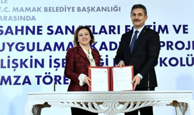 YETENEKLİ GENÇLER SAHNE TOZU YUTACAK