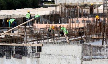 SERİK KÜLTÜR MERKEZİ İNŞAATI YÜKSELİYOR