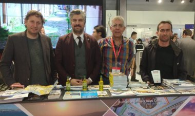  CUMHURBAŞKANI BAŞDANIŞMANI ÇARO STANDINDA