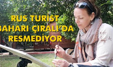 RUS TURİST BAHARI ÇIRALI’DA RESMEDİYOR
