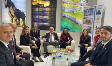 ÇANAKKALE İZMİR'DE TANITILIYOR