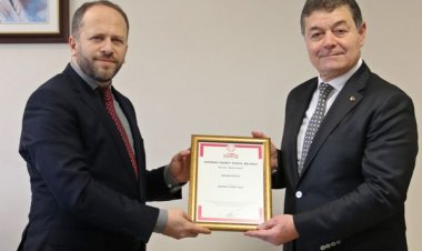 BERGAMA KÖFTESİ, ARTIK TESCİLLİ BİR LEZZET!