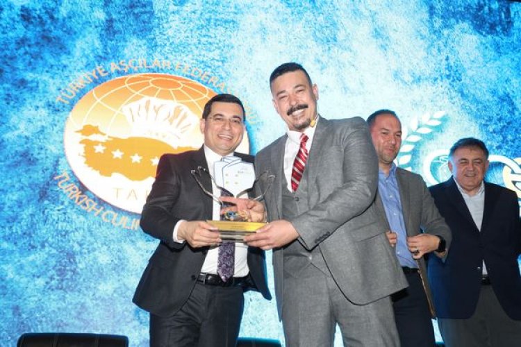 TÜTÜNCÜ: 'BU FUAR ANTALYA'YA DEĞER KATIYOR!'