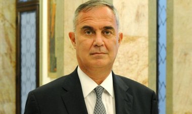 BİNLERCE ODASINI AFETZEDELERE AÇTI