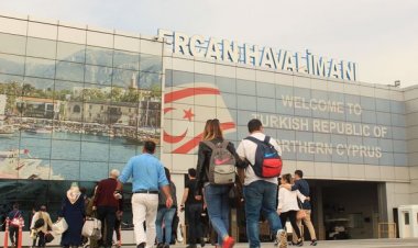 KURBAN BAYRAMI’NDA ERCAN HAVALİMANI’NIN TRAFİĞİ 471 UÇAK!