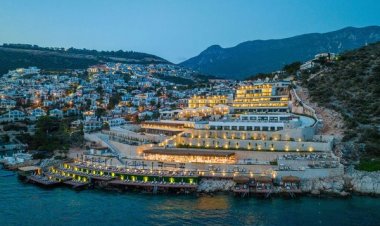 KALKAN’IN YENİ GÖZDESİ, LURES HOTEL HİZMETE AÇILDI