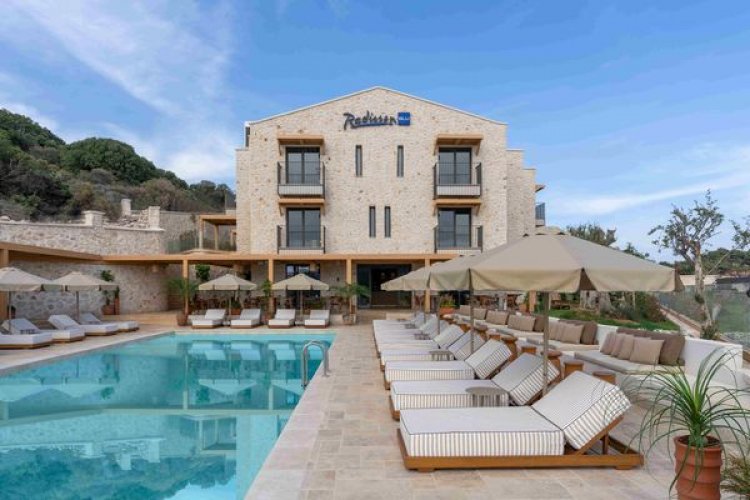 KAŞ’A, RADİSSON BLU HOTEL GELDİ