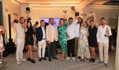 İŞ ORTAKLARIYLA BİR ARAYA GELDİLER